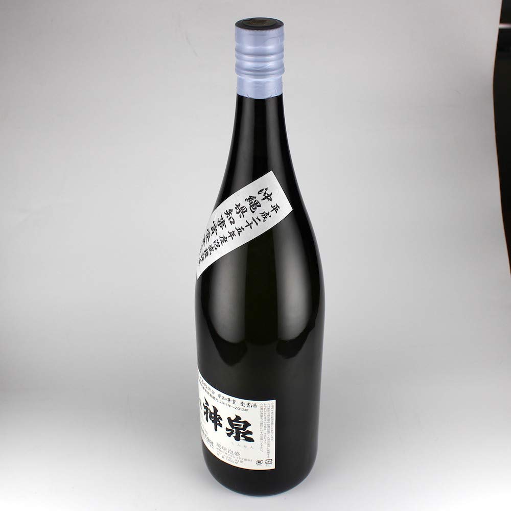 Amazon.co.jp: 泡盛 古酒 上原酒造 神泉 平成25年度県知事賞 43度